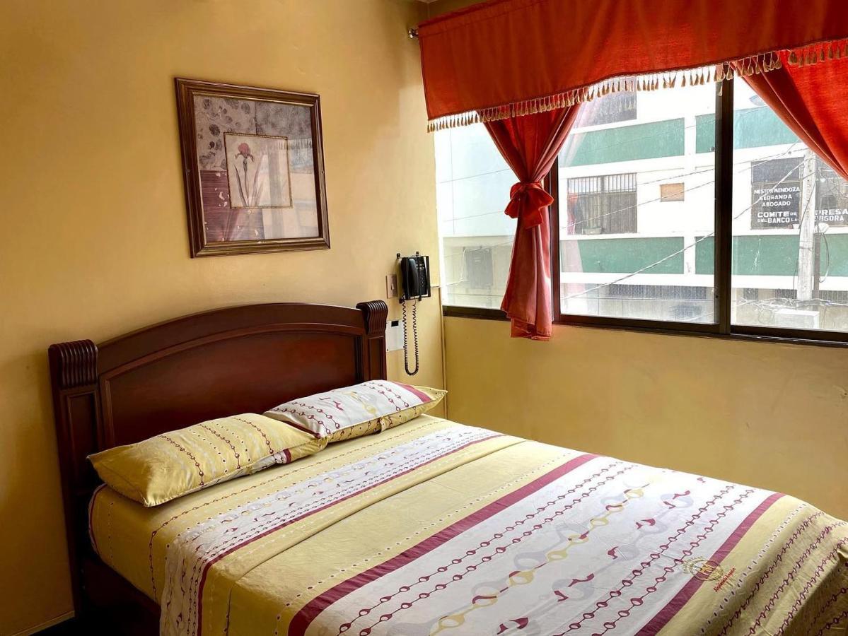 Hostal Montesa Guayaquil Exteriör bild